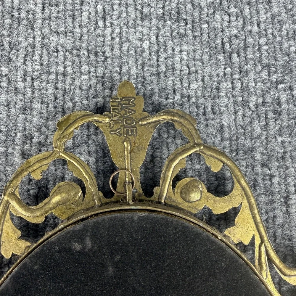 The Unbranded Brand item small